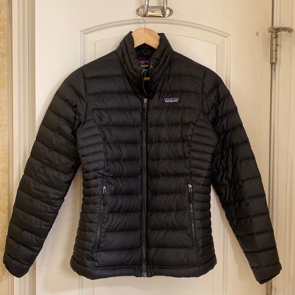 Women’s Black Patagonia Puffer down Jacket, size small